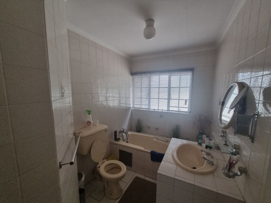 To Let 2 Bedroom Property for Rent in Sunward Park Gauteng