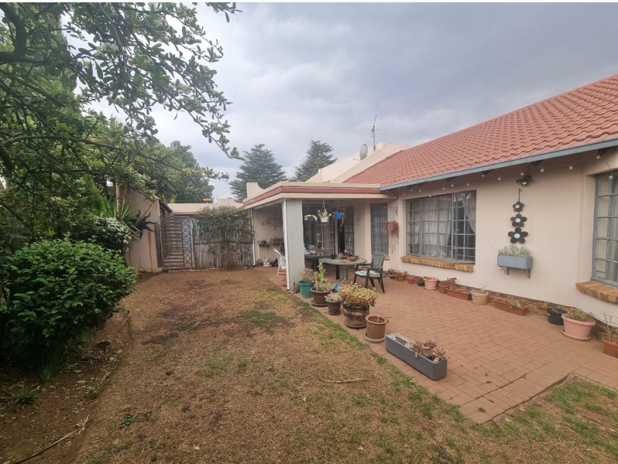 To Let 2 Bedroom Property for Rent in Sunward Park Gauteng