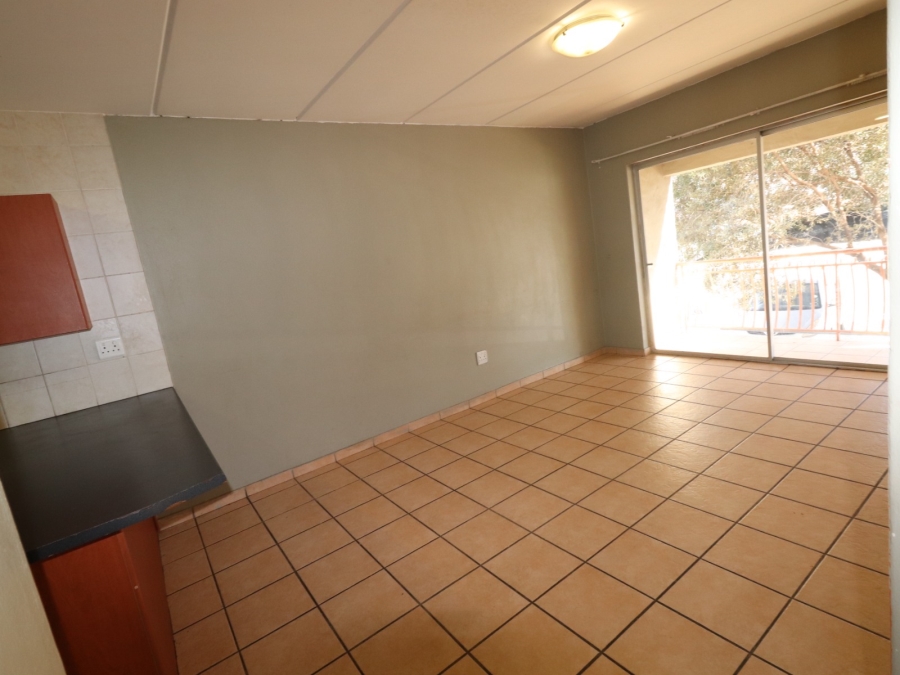 2 Bedroom Property for Sale in Birchleigh Gauteng