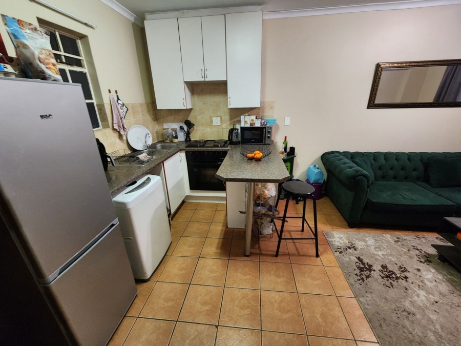 1 Bedroom Property for Sale in Ravenswood Gauteng