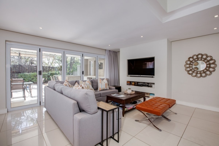 To Let 3 Bedroom Property for Rent in Dainfern Golf Estate Gauteng