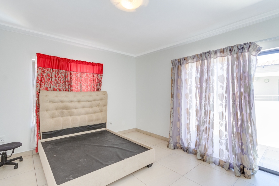 To Let 4 Bedroom Property for Rent in Noordwyk Gauteng