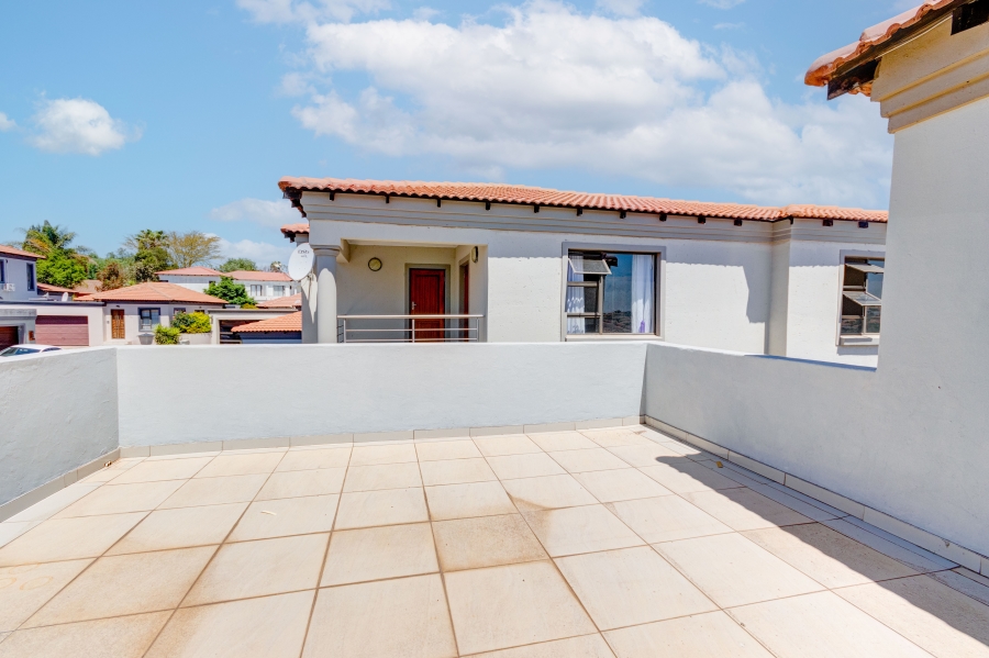 To Let 4 Bedroom Property for Rent in Noordwyk Gauteng