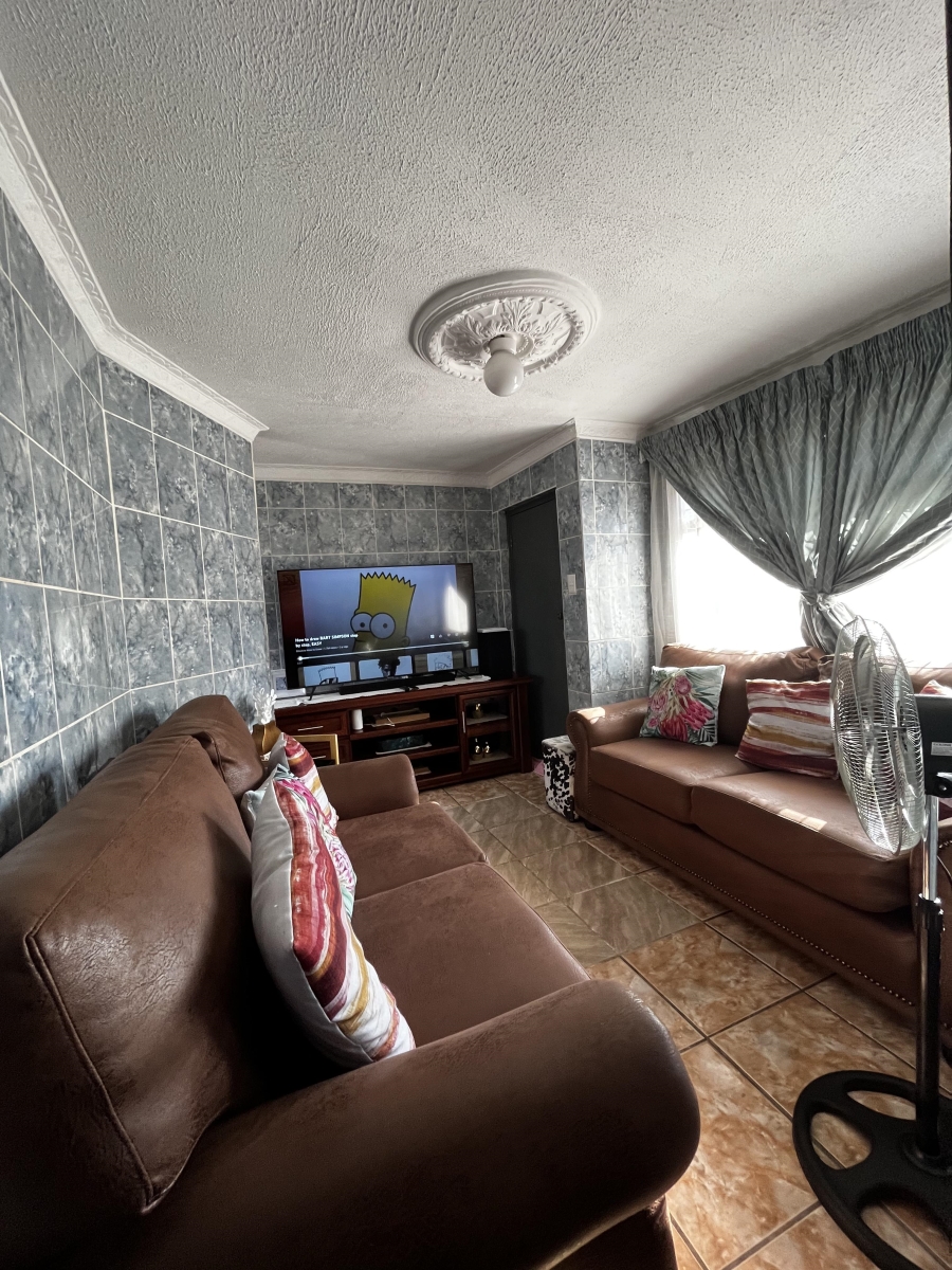 3 Bedroom Property for Sale in Soshanguve BB Gauteng