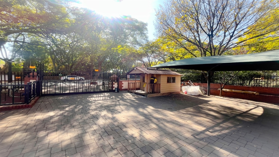 To Let commercial Property for Rent in Parktown Gauteng