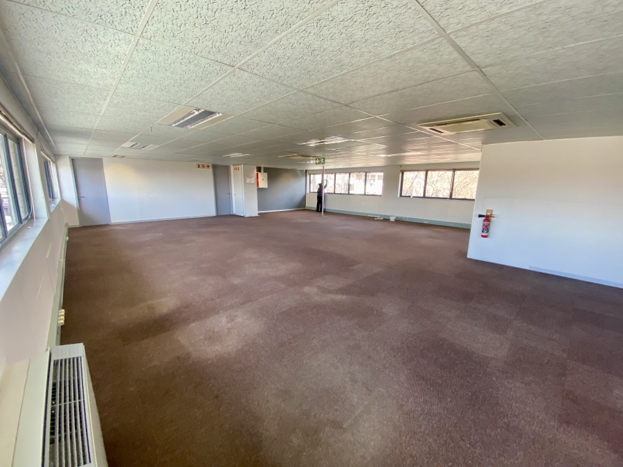 To Let commercial Property for Rent in Randjespark Gauteng