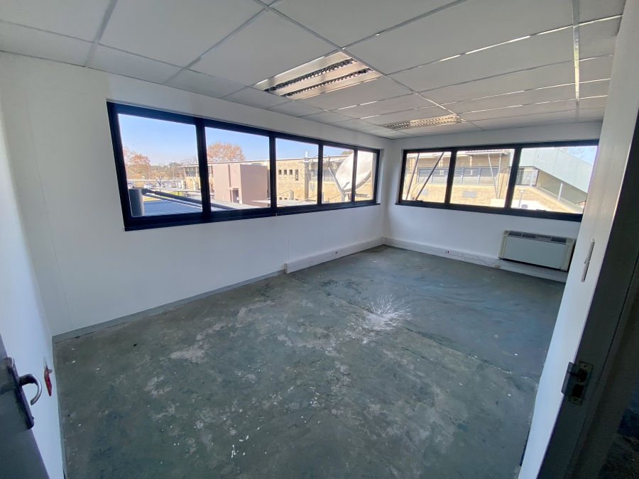 To Let commercial Property for Rent in Randjespark Gauteng