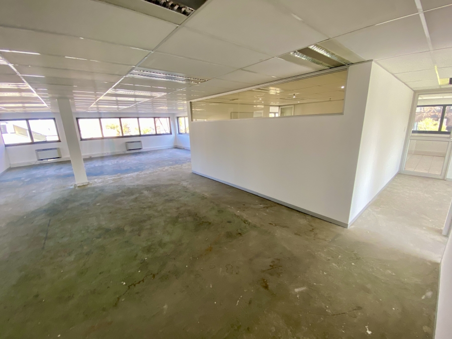 To Let commercial Property for Rent in Randjespark Gauteng