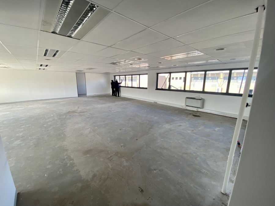 To Let commercial Property for Rent in Randjespark Gauteng