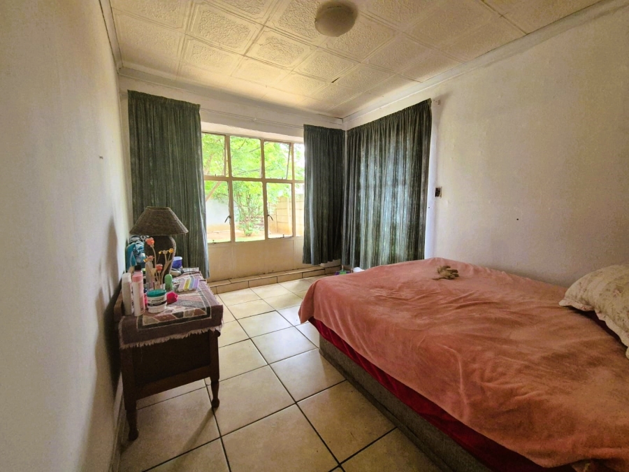 4 Bedroom Property for Sale in Sonland Park Gauteng