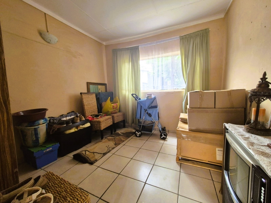 4 Bedroom Property for Sale in Sonland Park Gauteng