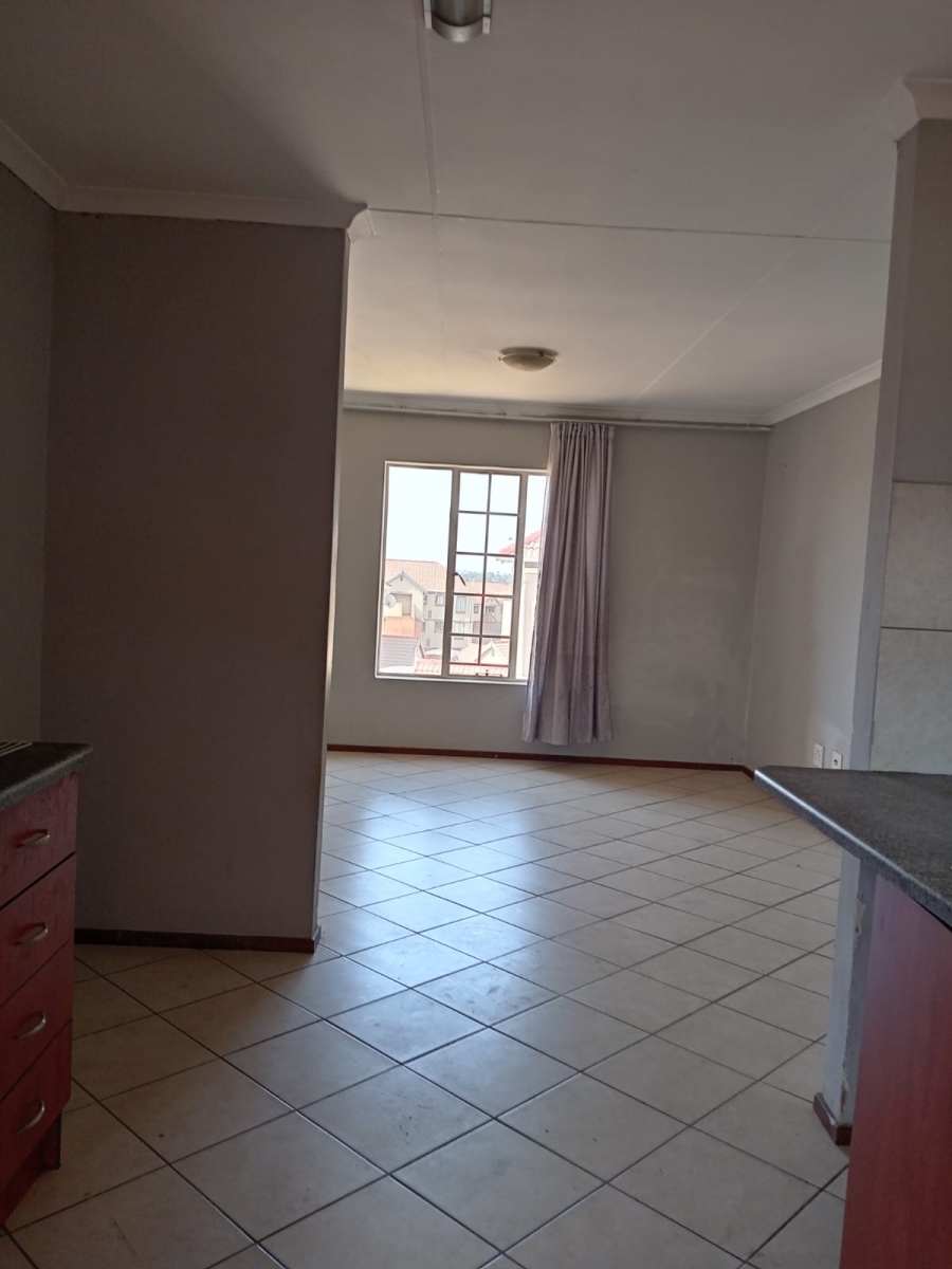 To Let 2 Bedroom Property for Rent in Terenure Gauteng