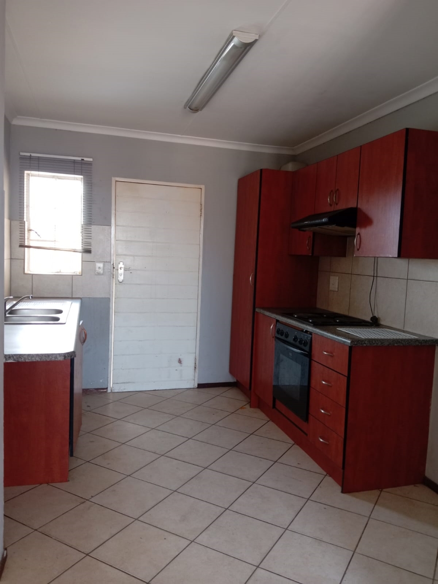 To Let 2 Bedroom Property for Rent in Terenure Gauteng