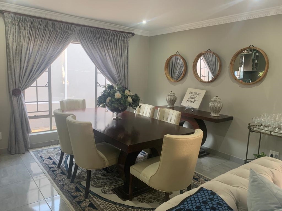 To Let 3 Bedroom Property for Rent in Faerie Glen Gauteng