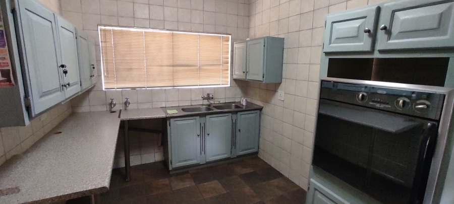 2 Bedroom Property for Sale in Albemarle Gauteng