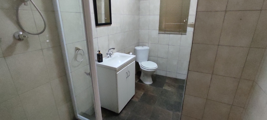 2 Bedroom Property for Sale in Albemarle Gauteng