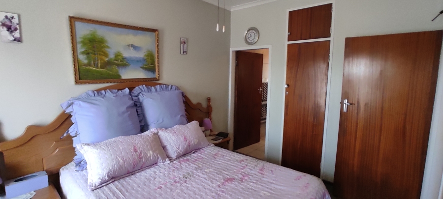 2 Bedroom Property for Sale in Albemarle Gauteng