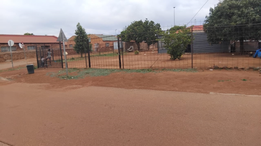 2 Bedroom Property for Sale in Atteridgeville Gauteng