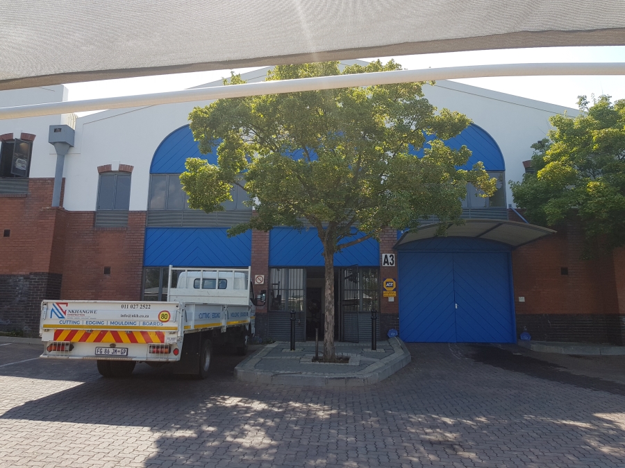 To Let commercial Property for Rent in Randjespark Gauteng