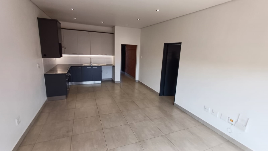 To Let 2 Bedroom Property for Rent in New Redruth Gauteng