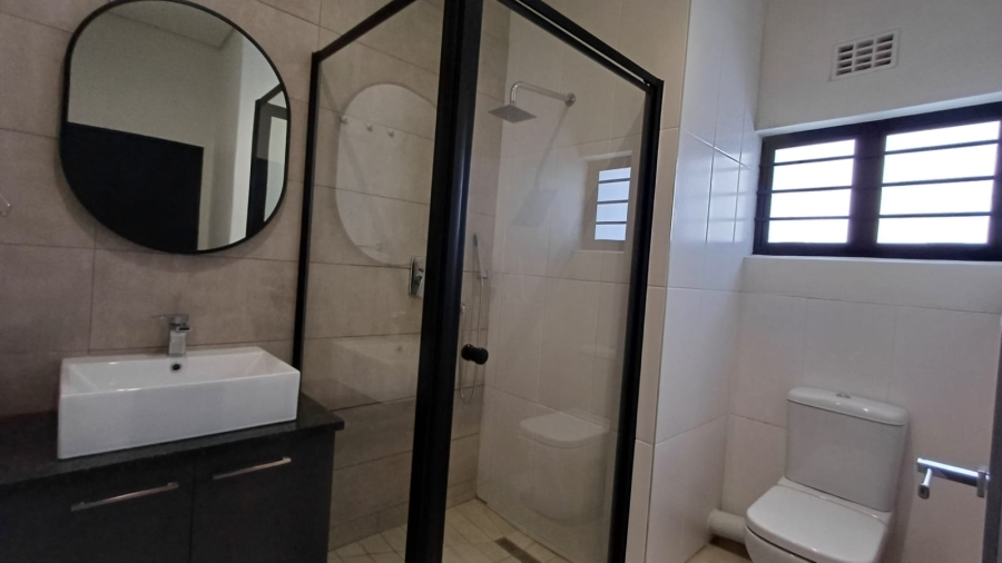 To Let 2 Bedroom Property for Rent in New Redruth Gauteng