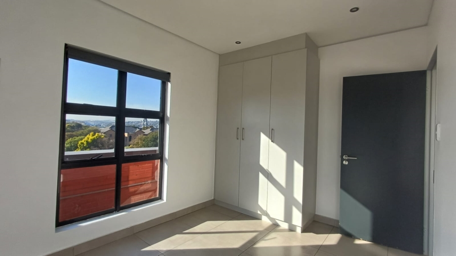 To Let 2 Bedroom Property for Rent in New Redruth Gauteng