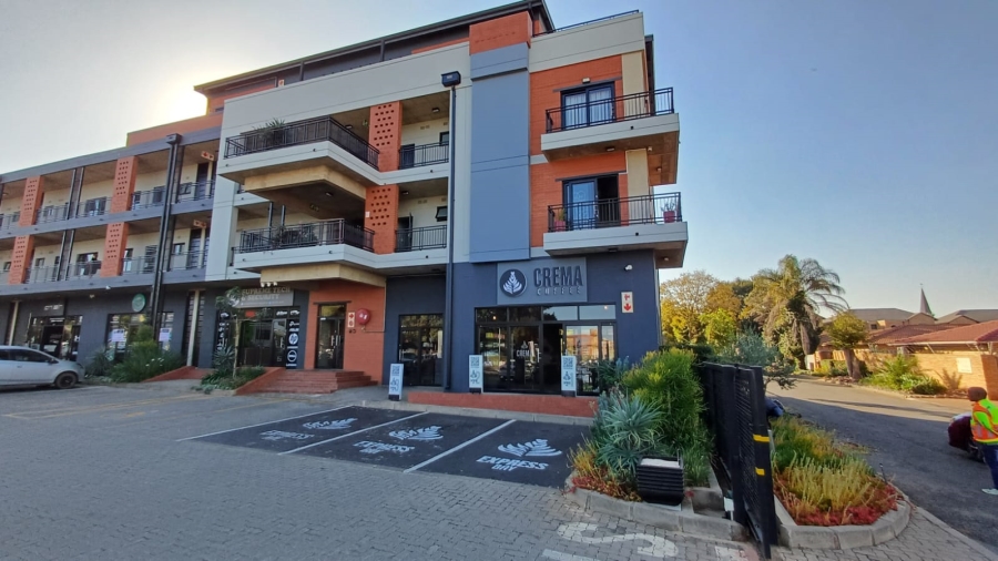 To Let 2 Bedroom Property for Rent in New Redruth Gauteng