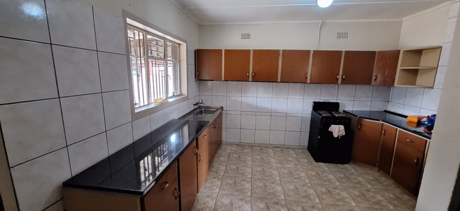 To Let 3 Bedroom Property for Rent in Vanderbijlpark CW 3 Gauteng