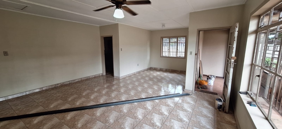 To Let 3 Bedroom Property for Rent in Vanderbijlpark CW 3 Gauteng