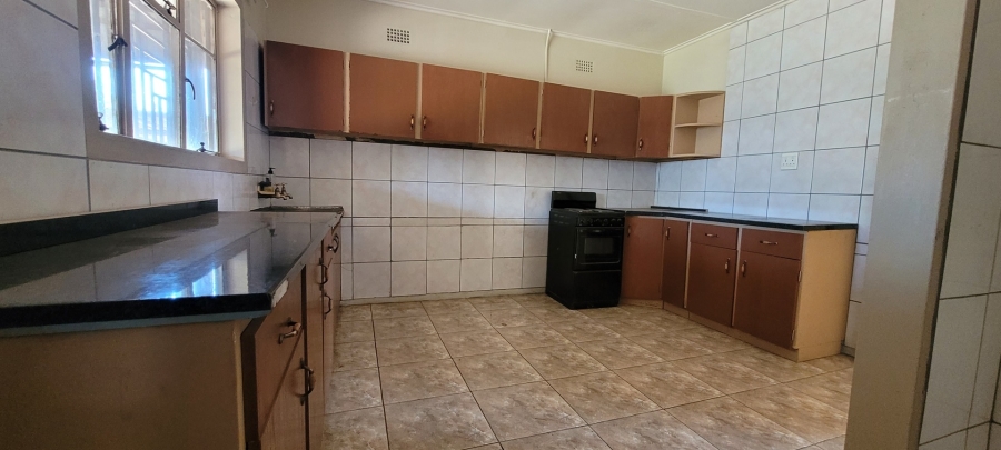 To Let 3 Bedroom Property for Rent in Vanderbijlpark CW 3 Gauteng