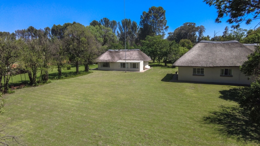 10 Bedroom Property for Sale in Lochvaal Gauteng