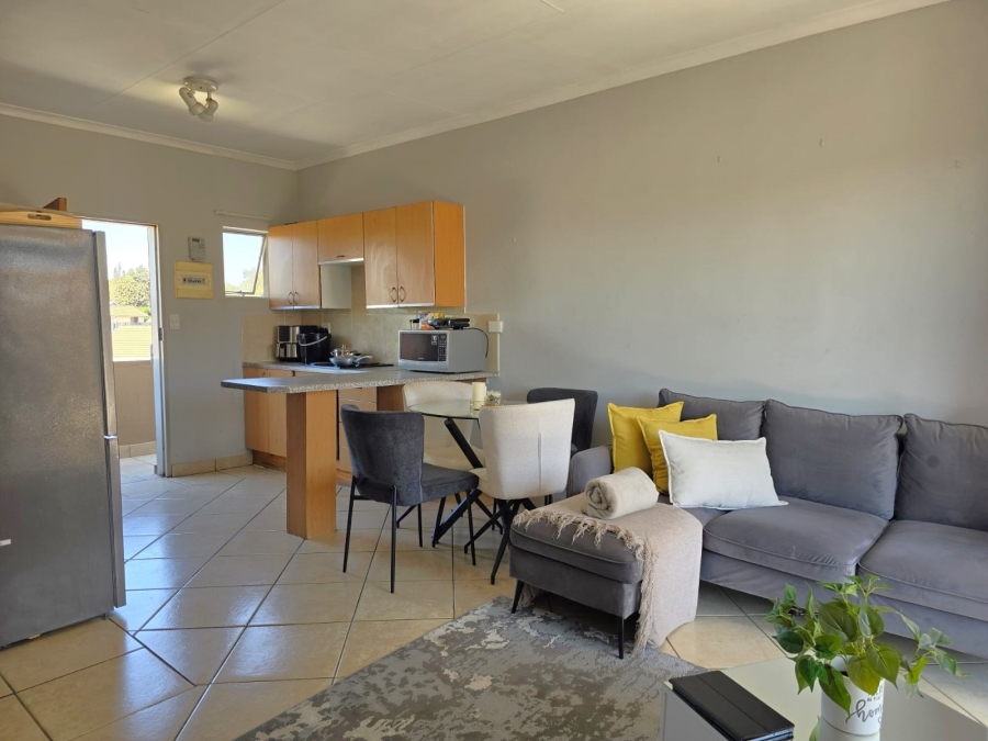 1 Bedroom Property for Sale in Glen Marais Gauteng