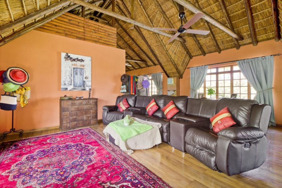 8 Bedroom Property for Sale in Chartwell Gauteng