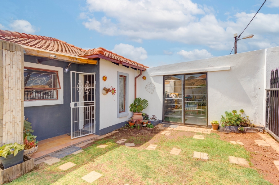 3 Bedroom Property for Sale in Cosmo City Gauteng