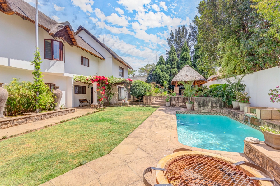 5 Bedroom Property for Sale in Fourways Gauteng