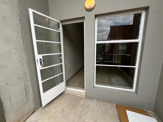 2 Bedroom Property for Sale in Buccleuch Gauteng