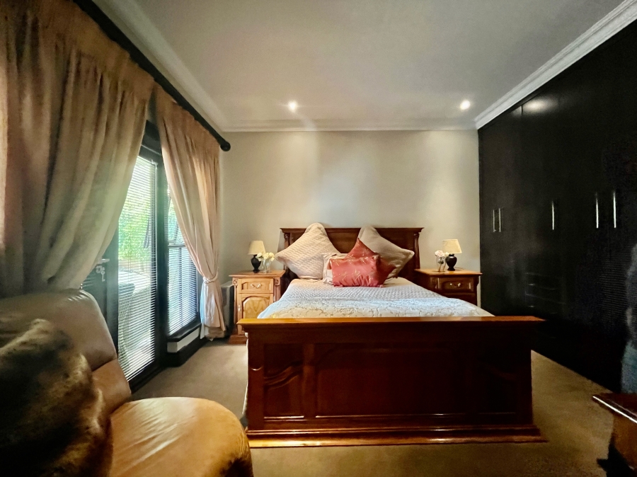 6 Bedroom Property for Sale in Silver Stream Estate Gauteng