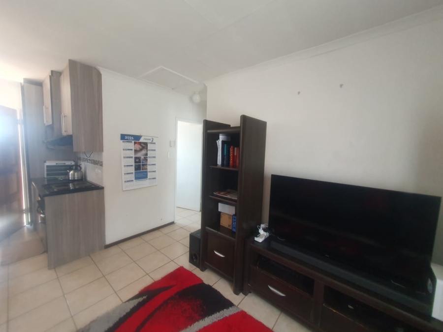 2 Bedroom Property for Sale in Savanna City Gauteng