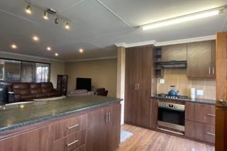 3 Bedroom Property for Sale in Buyscelia Gauteng