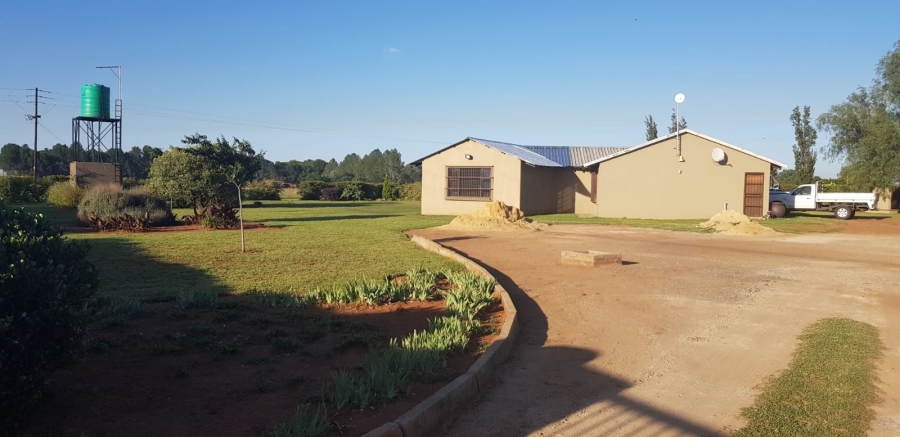 3 Bedroom Property for Sale in Buyscelia Gauteng