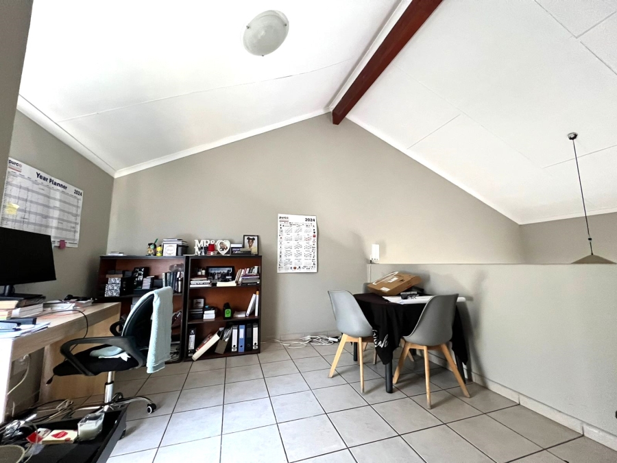 3 Bedroom Property for Sale in Liefde en Vrede Gauteng