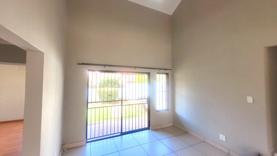 3 Bedroom Property for Sale in Liefde en Vrede Gauteng