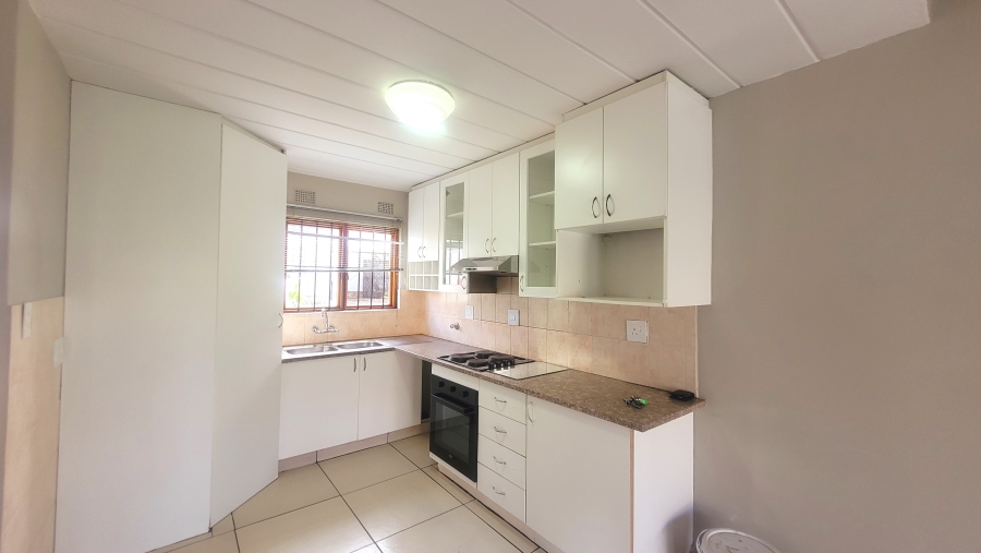 3 Bedroom Property for Sale in Liefde en Vrede Gauteng