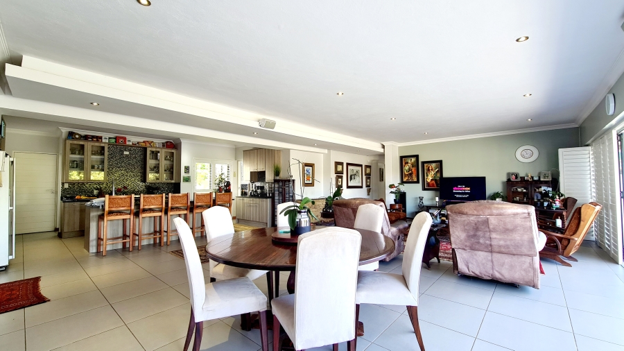 5 Bedroom Property for Sale in Leeuwfontein Gauteng