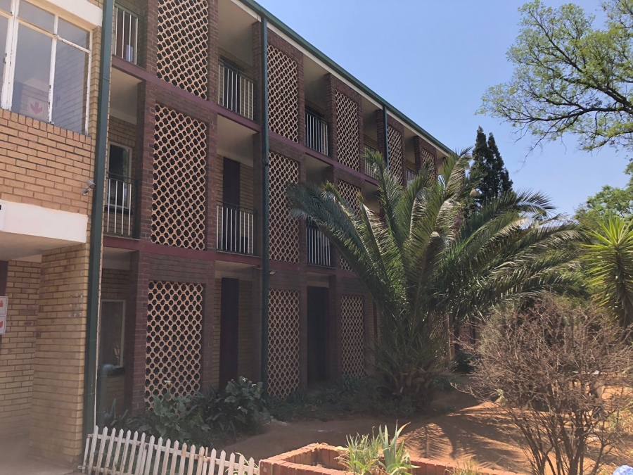 2 Bedroom Property for Sale in Vanderbijlpark CE 2 Gauteng