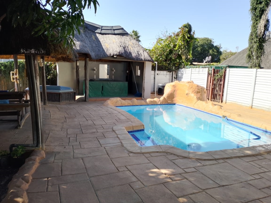 5 Bedroom Property for Sale in Proclamation Hill Gauteng