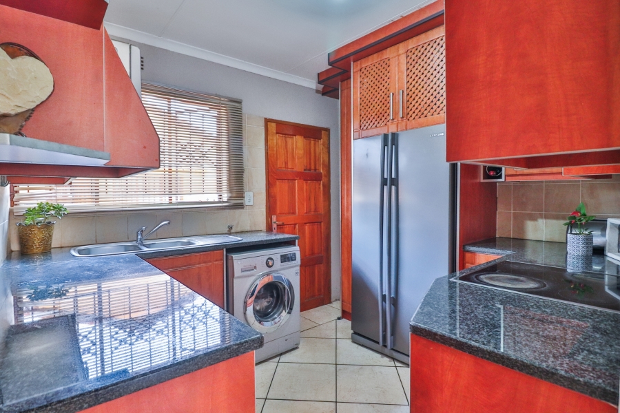 3 Bedroom Property for Sale in Leachville Ext 2 Gauteng