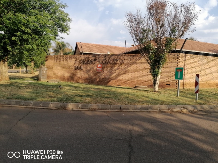 To Let 2 Bedroom Property for Rent in Willow Park Manor Gauteng