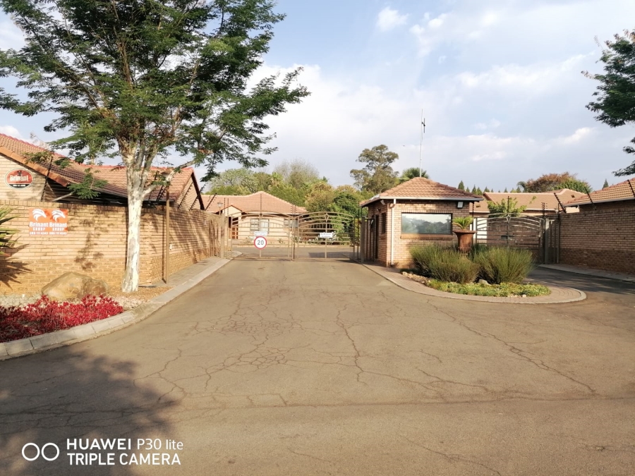 To Let 2 Bedroom Property for Rent in Willow Park Manor Gauteng