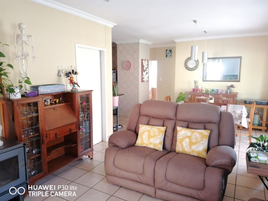 To Let 2 Bedroom Property for Rent in Willow Park Manor Gauteng